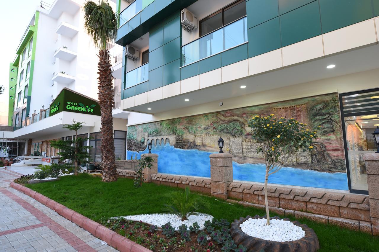 Life Hotell 2*